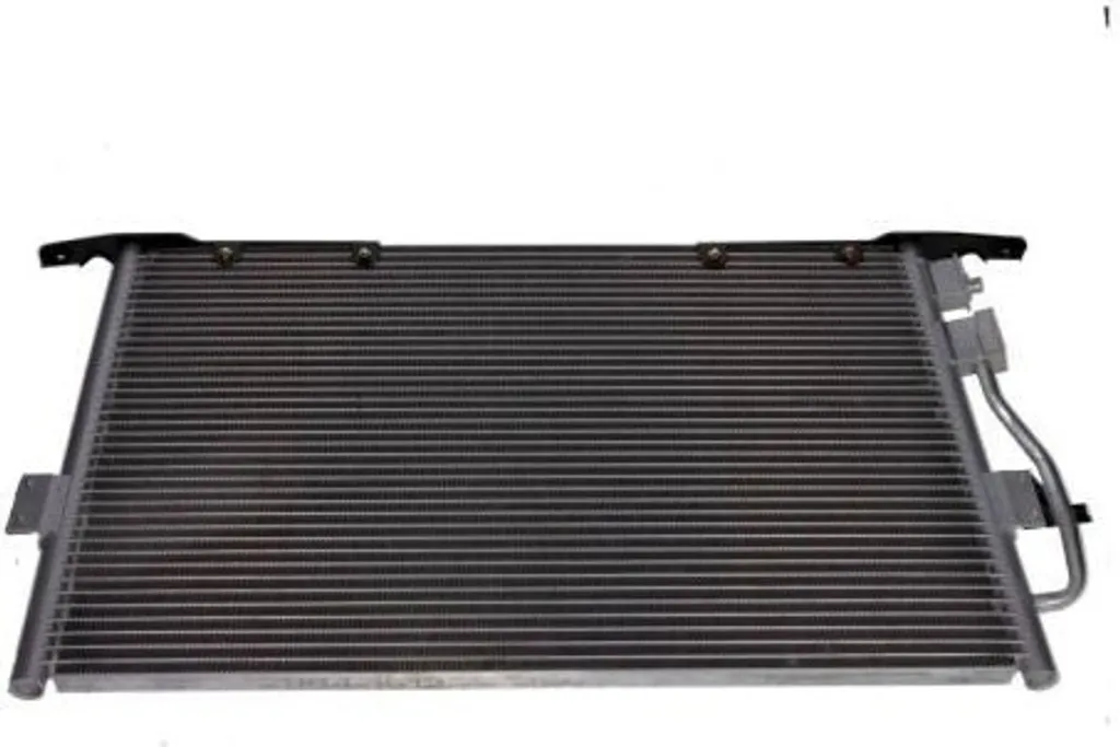 Condenseur de clim MAXGEAR AC889241 en aluminium haute résistance