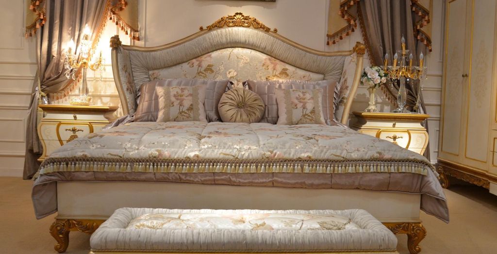 5 tlg. Schlafzimmer Komplett Set Königliches Barock Bett Schminktisch Nachttisch