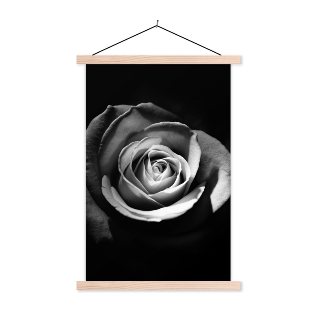 MuchoWow Textilposter Blumen - Schwarz - Rose - Weiß - Botanisch 120x180 cm mit holzfarbenen Rahmen - Textil-Plakat