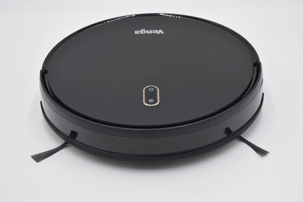 Dites adieu à la poussière avec le robot aspirateur Venga autonome