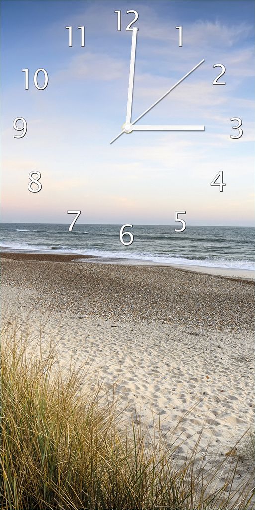 Wallario Design Wanduhr bedruckt, Größe 30 x 60 cm, Motiv: Strandspaziergang im Urlaub an der Ostsee