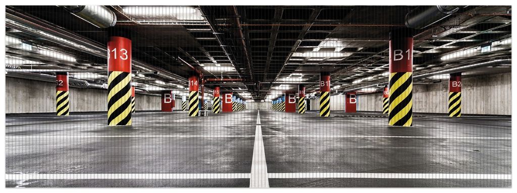 Wallario Duschmatte Antirutschmatte Badmatte Fußmatte Perspektive von unten leeres Parkhaus im Untergrund, Größe ca. 180 x 65 cm