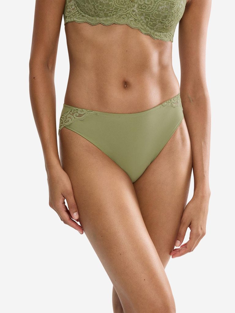 Triumph dames string, Tai-model, Red Label Amourette, Productafbeelding 