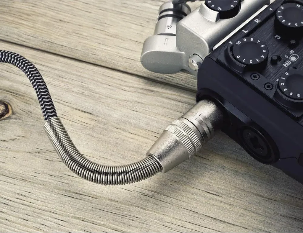 Câble Microphone XLR Argent de 10 Mètres pour Console de Mixage