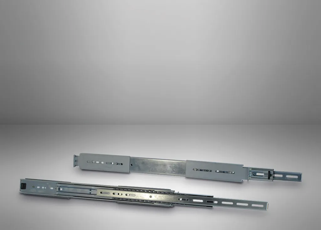 Kit Rails pour Serveur IPC 20x10mm Argent - Solution Rackage Stable