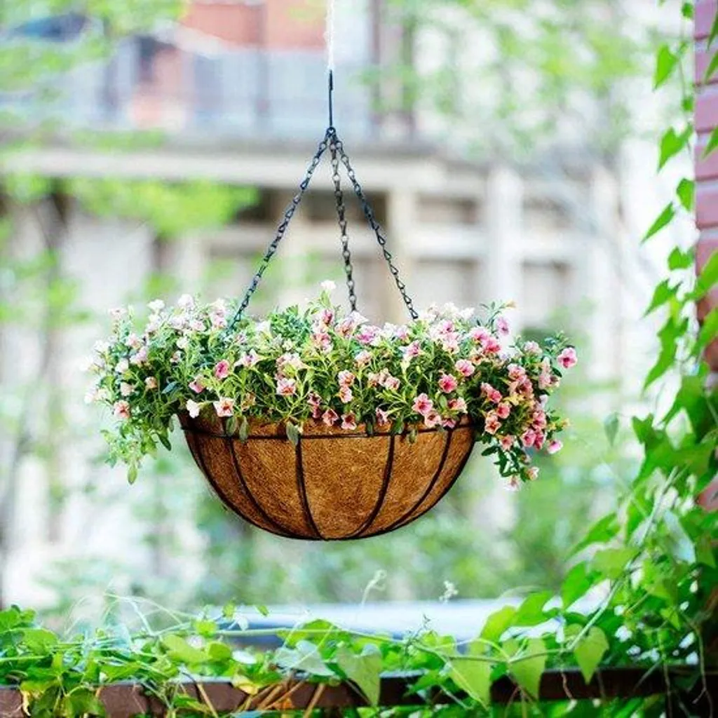 Suspensions Florales en Coco et Métal de 35cm pour Décoration Extérieure