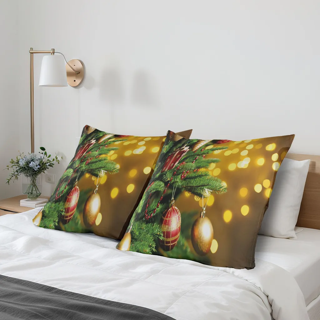 Set di 2 federe per cuscini natalizi, motivo albero rosso e verde