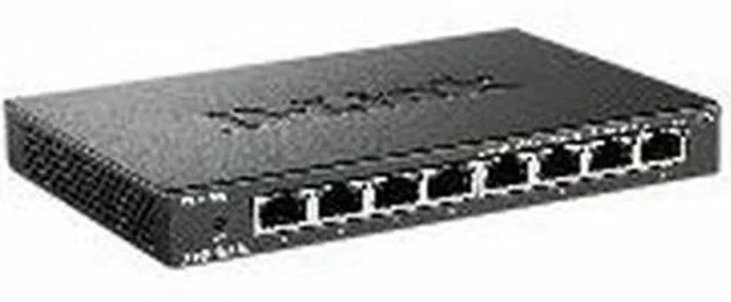 Switch D-Link DES-108 1.6 Gbps | 8 Porte Fast Ethernet Case in Metallo