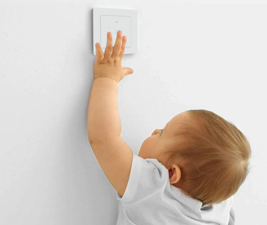Interrupteur de volet connecté WLAN pour remplacer vos boutons classiques