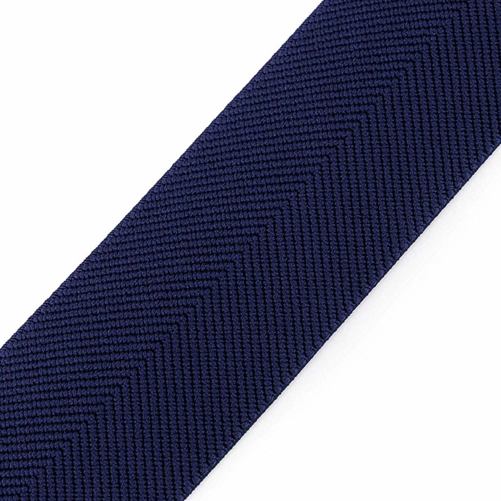 Detailaufnahme des 40mm breiten Gummibandes Fischgrat in Dunkelblau, elastisches Bundband für Boxershorts.