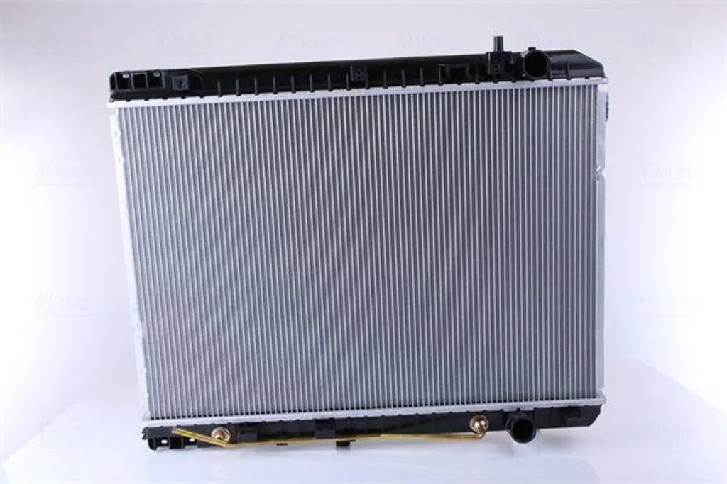 Radiateur de refroidissement moteur pour Kia Carnival NISSENS 66759