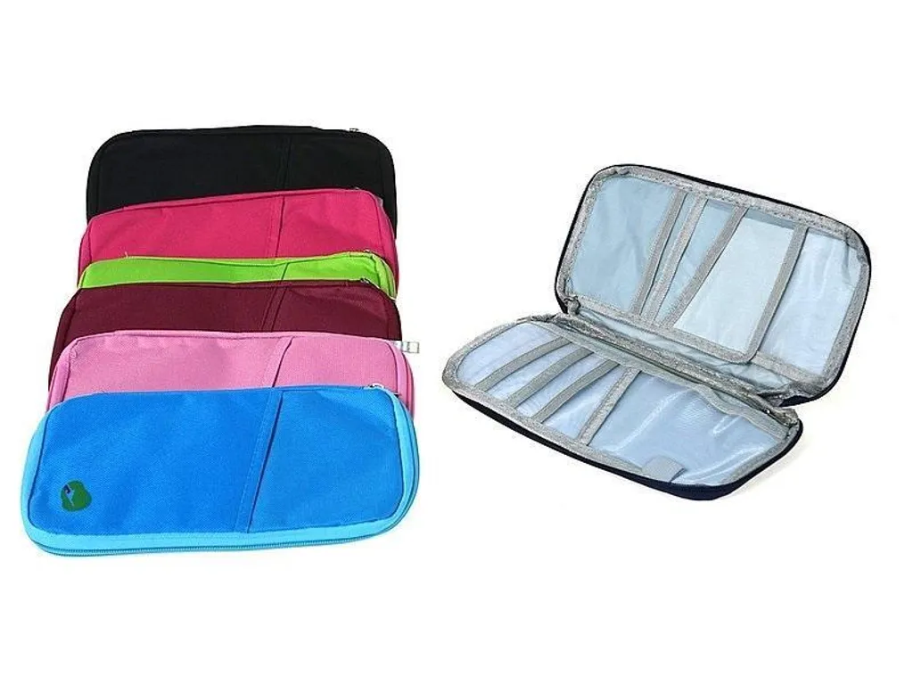 Organizer Viaggio Smart - Custodia Documenti con Slot AirTag e RFID