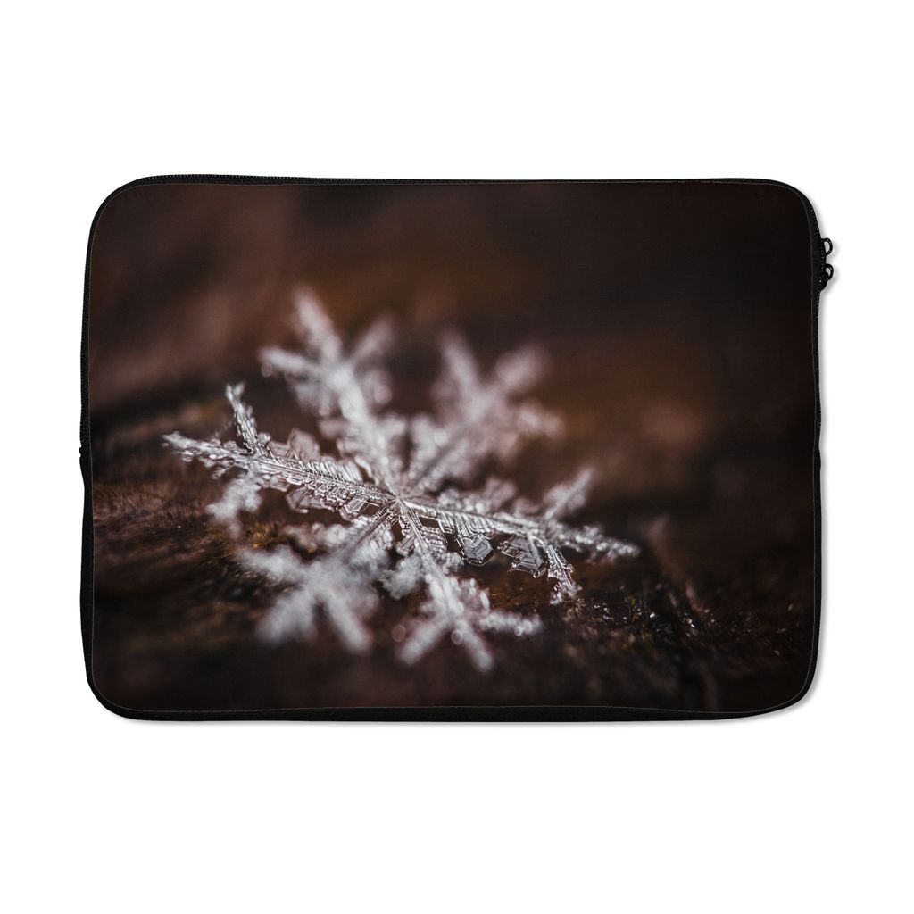 MuchoWow Laptop Hülle 13 Zoll Nahaufnahme einer Schneeflocke mit begrenztem Fokus Laptoptasche - Laptophülle - Sleeve - Rundumschutz