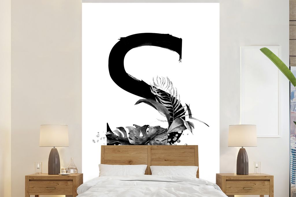 MuchoWow Fototapete für Wohnzimmer oder Schlafzimmer Wandtapete Vinyl Motivtapete Dschungelbuchstabe S - schwarz und weiß - 145x220 cm - Wandde...