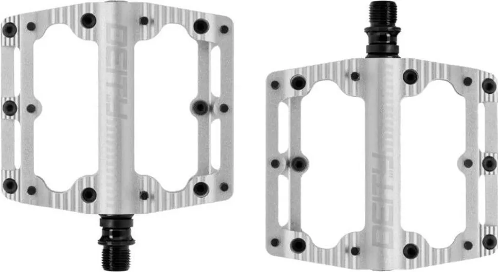 Pédales Deity Black Kat Argent : Profil Concave et Aluminium CNC Robuste