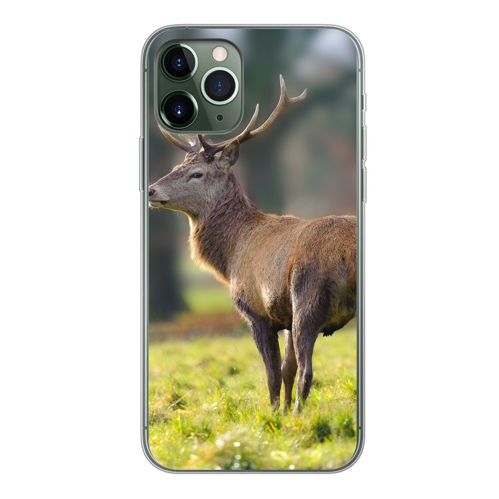 MuchoWow Handyhülle Schutzhülle Hülle für iPhone 11 Pro Rothirsch - Wiese - Grün Silikon Softcase Handy Hülle - Handy