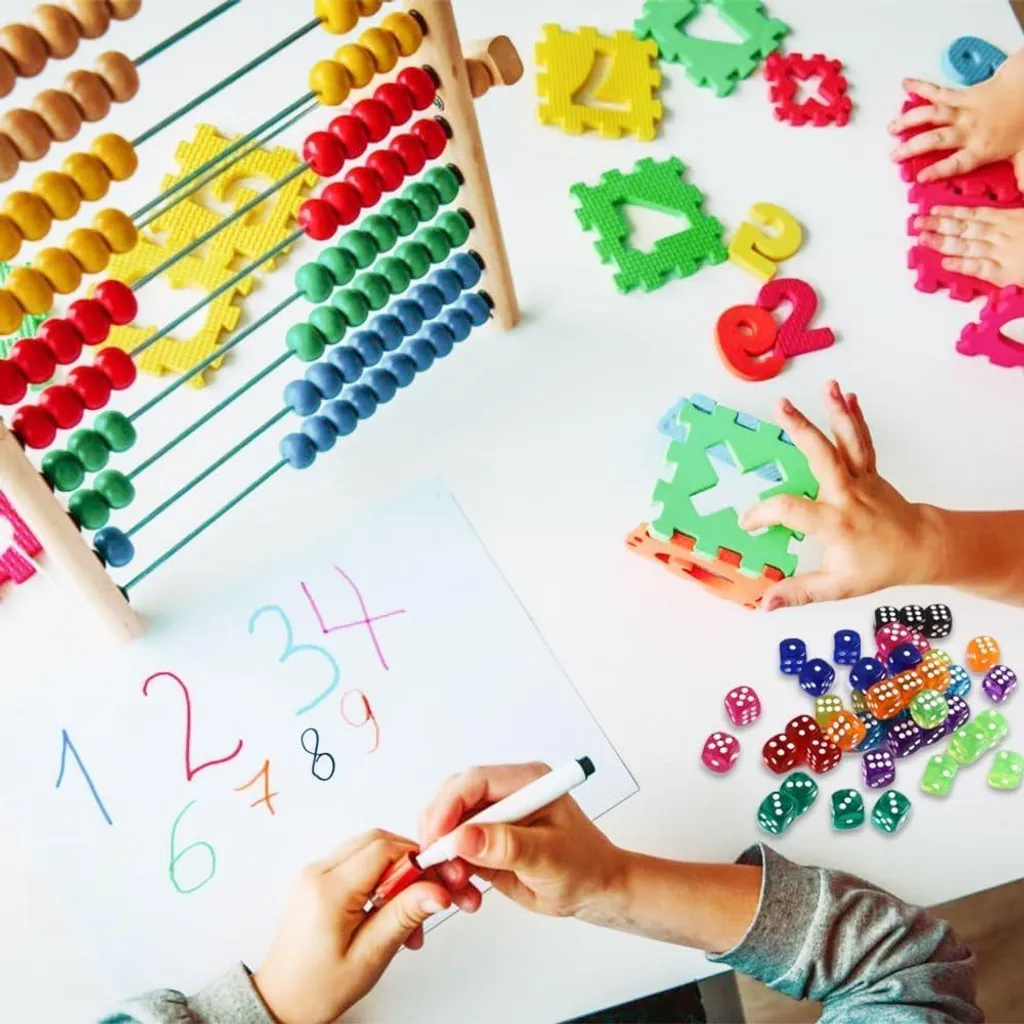 Dés de Mathématiques 16mm pour Écoles et Apprentissage - 100 Pièces