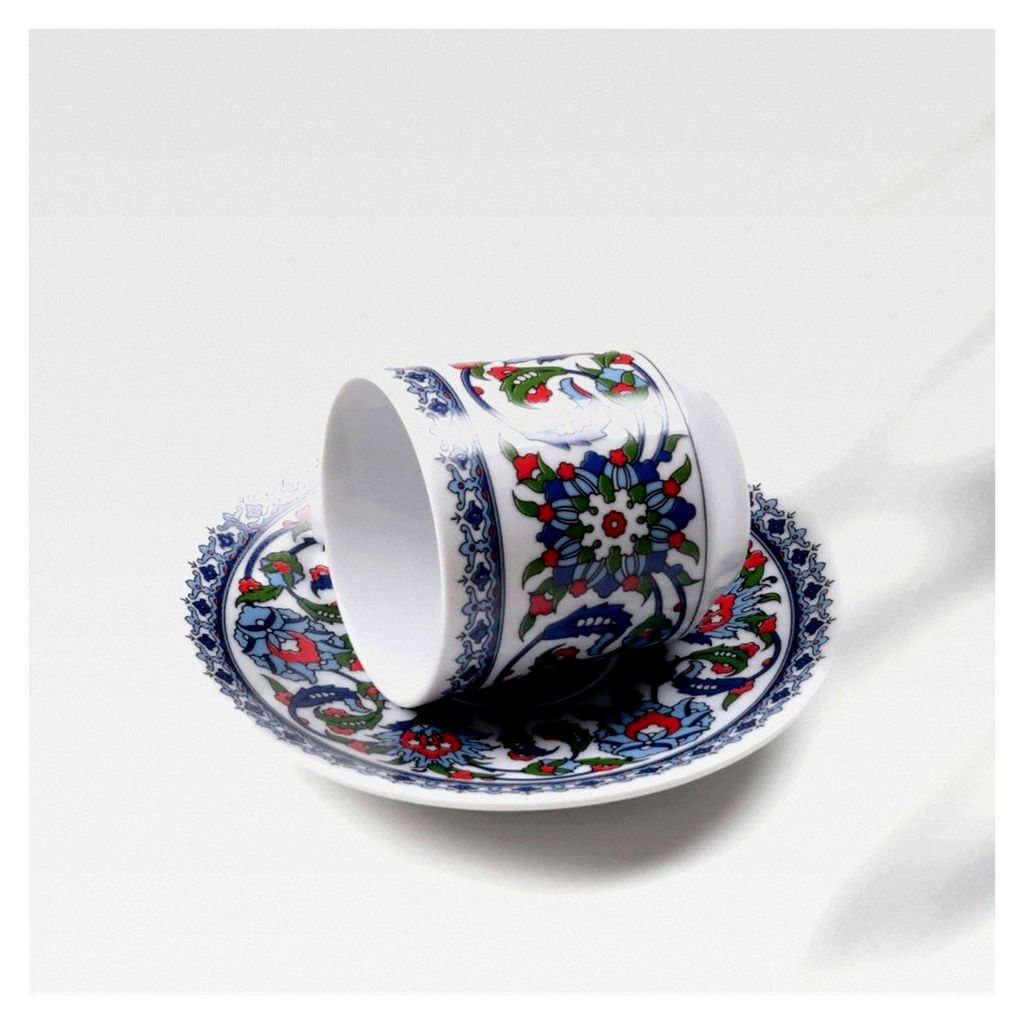 Kaffee-Set, 4-teilig, 120 ml Porzellantassen mit Untertassen, Weiß mit traditionellem Muster, für Türkischen Kaffee und Espresso, spülmaschinen...