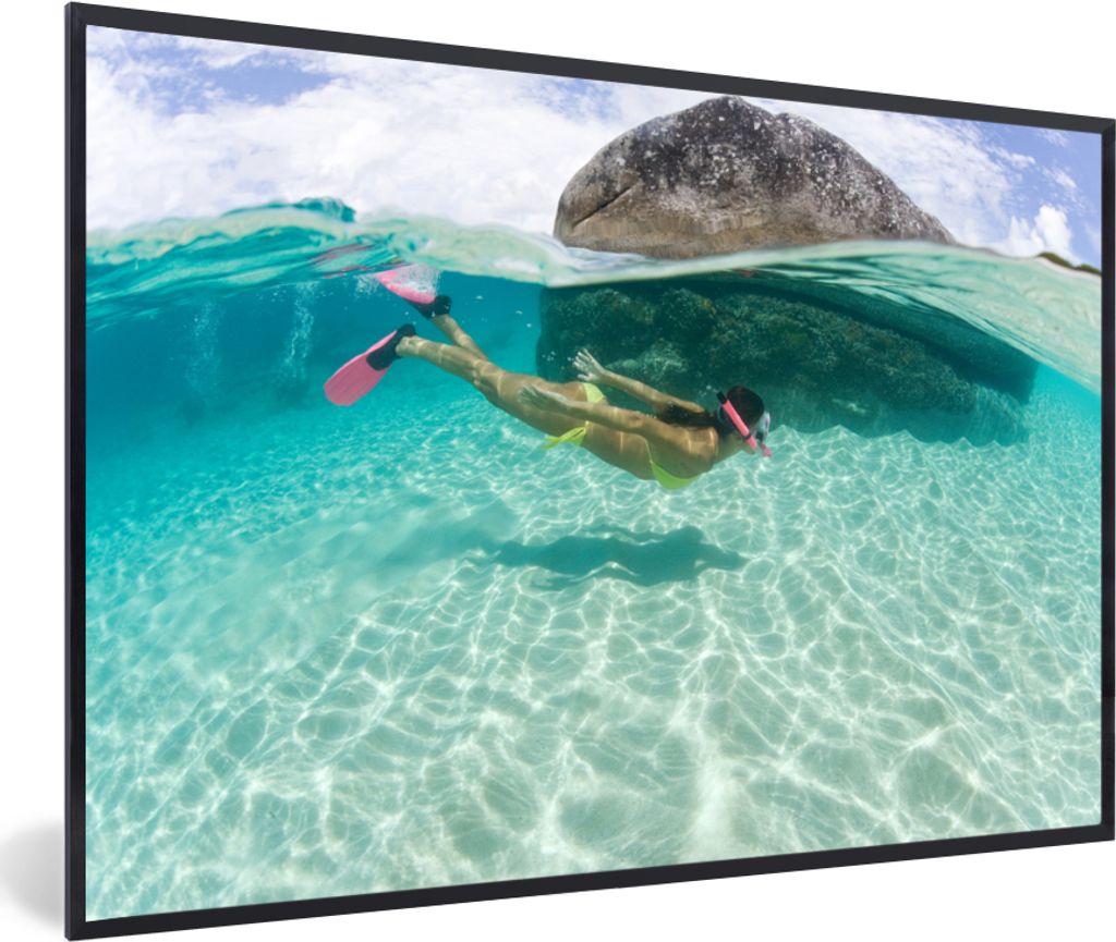 MuchoWow MuchoWow Gerahmtes Poster Meer - Tauchen - Türkis 30x20 cm - Poster mit zchwarzem Bilderrahmen - Kunstdruck - Bild-Poster