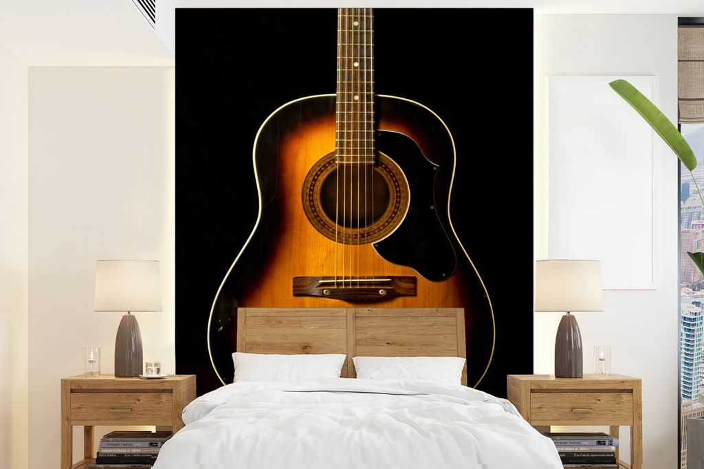 MuchoWow Fototapete für Wohnzimmer oder Schlafzimmer Wandtapete Vinyl Motivtapete Akustische Gitarre auf schwarzem Hintergrund - 190x260 cm - Pa...