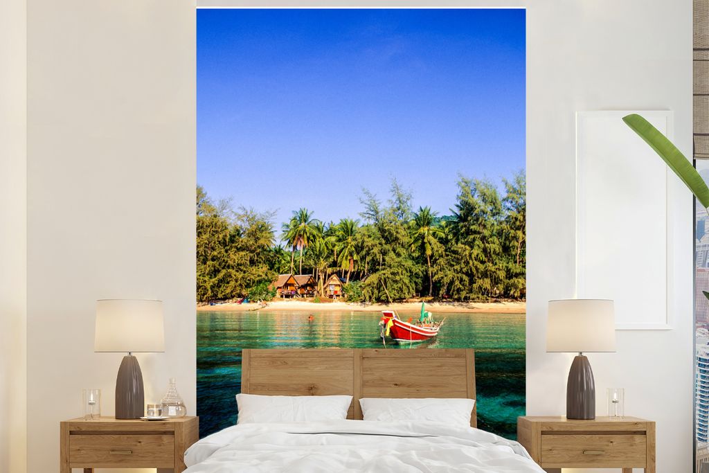 MuchoWow Fototapete für Wohnzimmer oder Schlafzimmer Wandtapete Vinyl Motivtapete Boot auf der Insel Ko Tao in Thailand - 200x300 cm - Wanddekor...