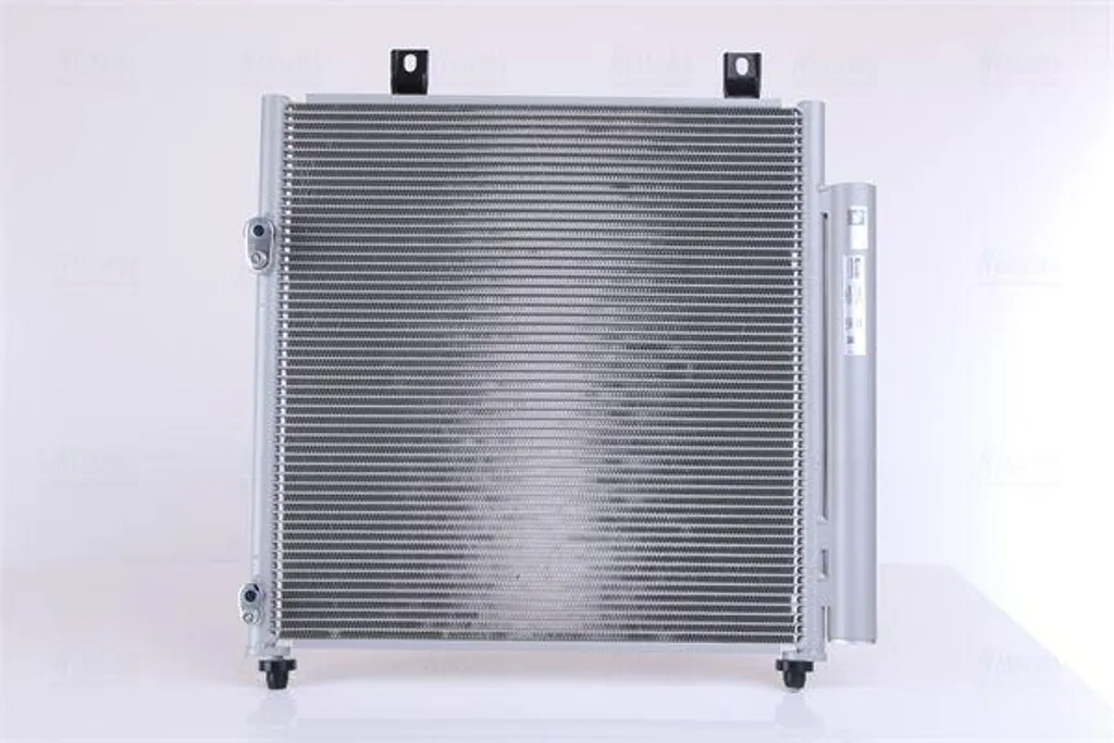 Radiateur de Climatisation pour Mitsubishi Mirage - Condenseur NISSENS