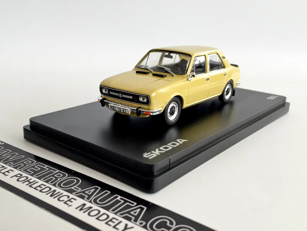 Miniature Skoda 120 L 1982 Abrex 1:43 - Voiture de Collection Vintage