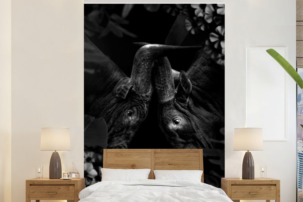MuchoWow Fototapete für Wohnzimmer oder Schlafzimmer Wandtapete Vinyl Motivtapete Watussi-Rinder im Dschungel - schwarz und weiß - 160x240 cm -...