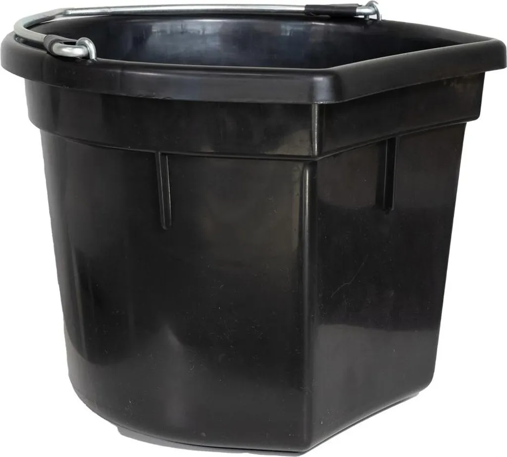 Seau à eau Grooming Deluxe 18L Noir - Accessoire d'Écurie Incontournable