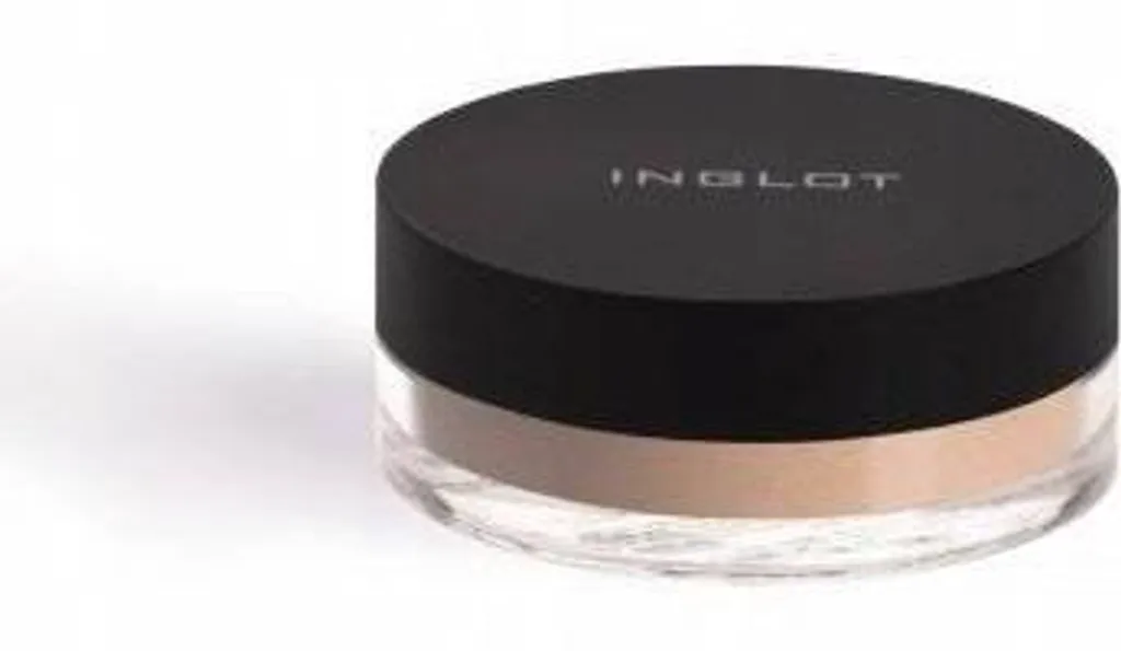 Teint Lisse sans Imperfections avec la Poudre Libre Inglot Perfect Finish 4g