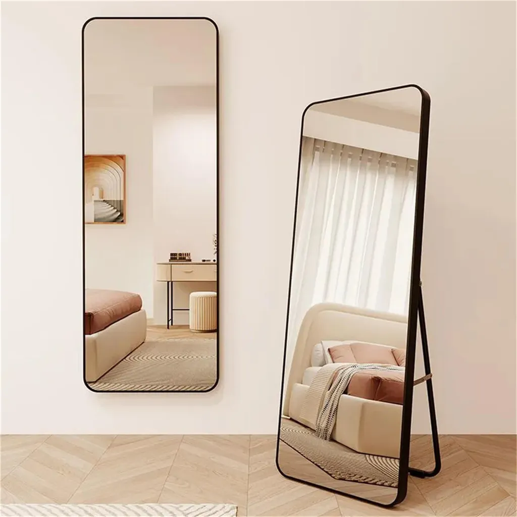 Miroir sur pied incassable 45x155 cm noir à bords doux et verre flotté