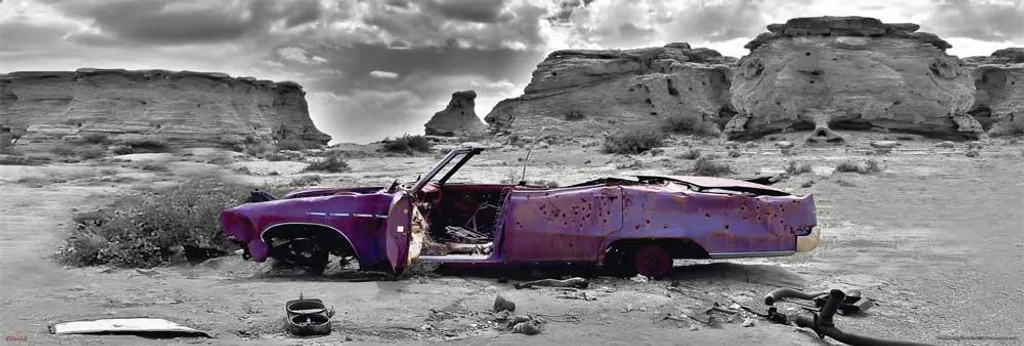 Poster Wrecked Cadillac vertical avec barres de fixation 93,5cm