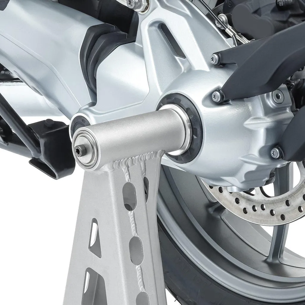 Levez votre Triumph Speed Triple 1200 RS sans risque avec ce support - 9