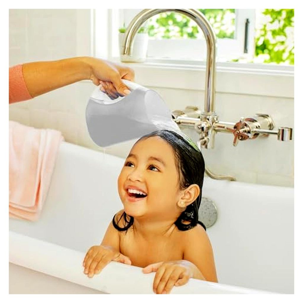 Baby-Badebecher mit weichem, konturiertem Rand | Schützt die Augen beim Haarewaschen | Shampoo-Ausspülbecher für Kleinkinder | Grau
