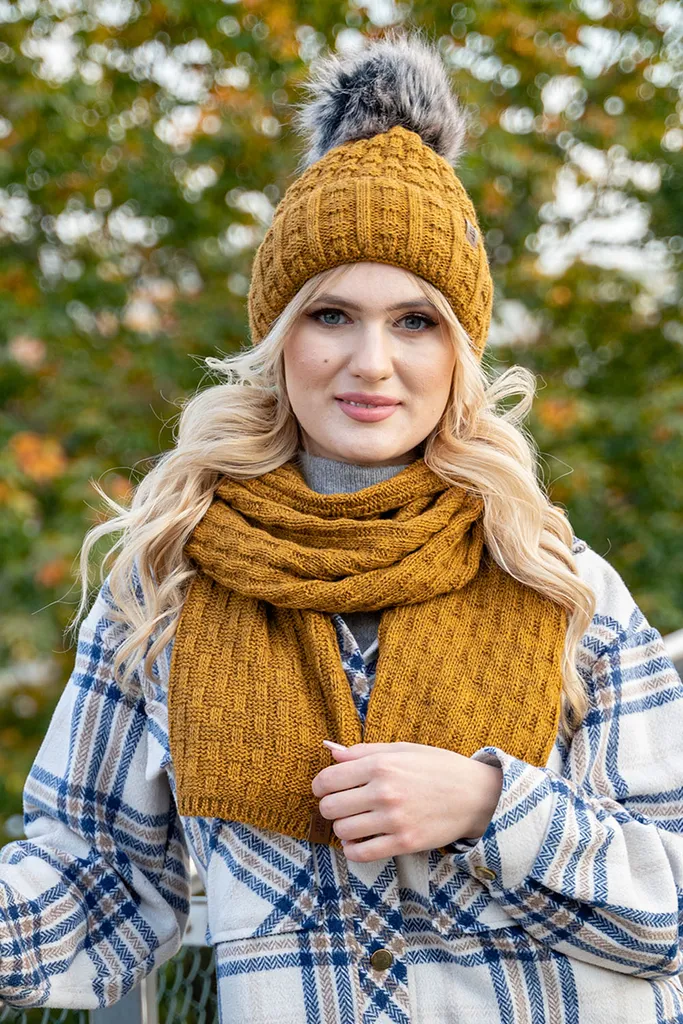 Vivisence Cappello Donna Giallo Scuro con Pompon: Caldo per Inverno - 4