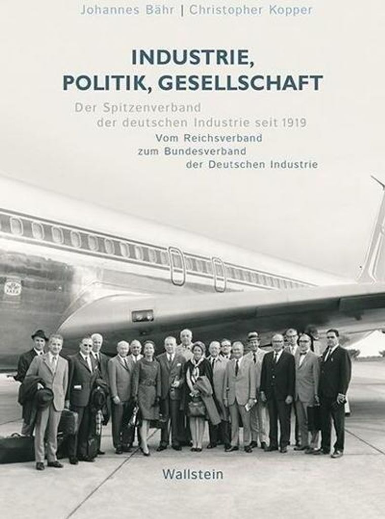 Industrie, Politik, Gesellschaft