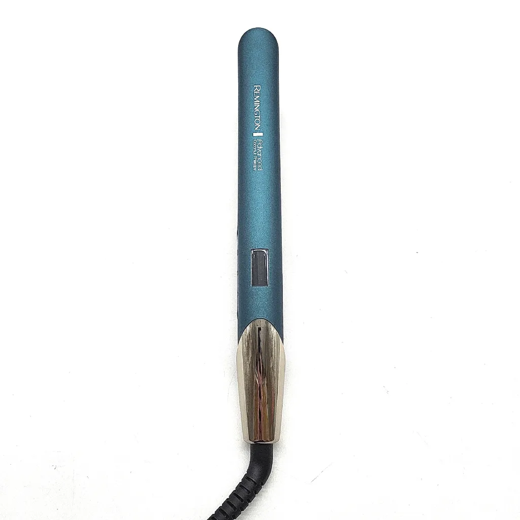 Adieu Cheveux Abîmés avec le Lisseur Remington Advanced Coconut Therapy - 3
