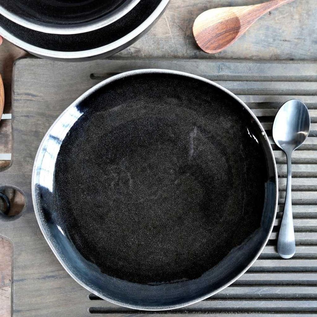 Chic Antique Kuchenteller CALAIS Schwarz 20 cm Teller Keramik Geschirr