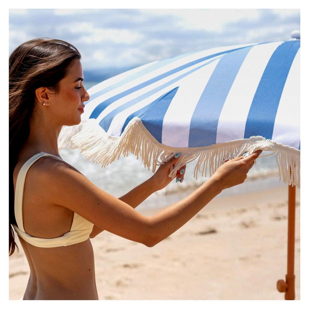 Strandschirm - Großer Sonnenschirm, UV-Schutz UPF+50, Höhenverstellbar, Wasserdicht, Gartenschirm, Terrassenschirm, Balkonschirm, Klappbar