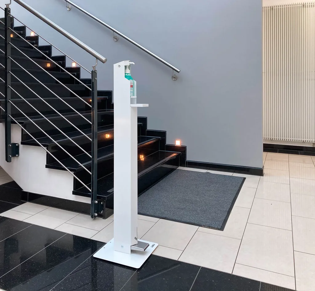 Distributeur désinfectant à levier coudé 0,5 l sur colonne stable - 5