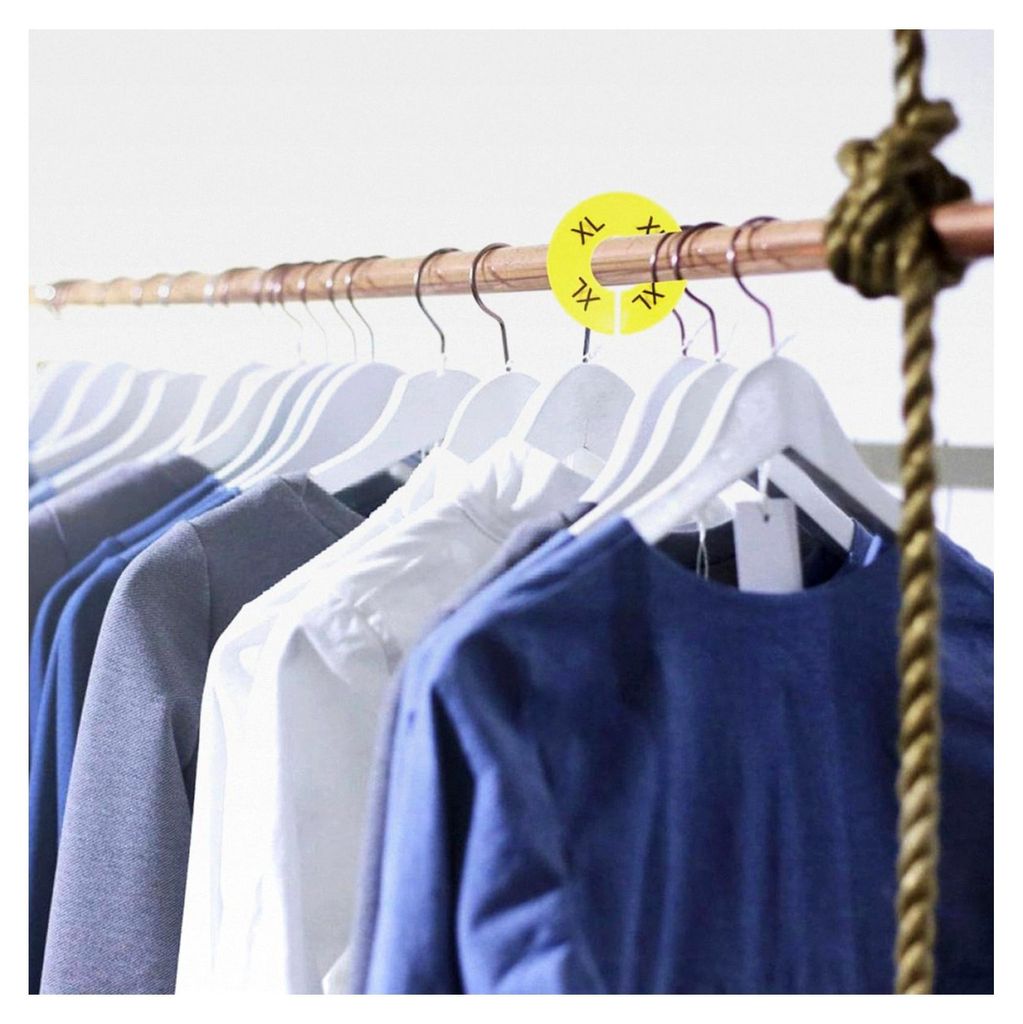 60 Stück Kleiderständer Trennwände aus Kunststoff für Größenunterteilungen von XS bis XXL – Kleiderschrank Organizer für Hängende Kleidung