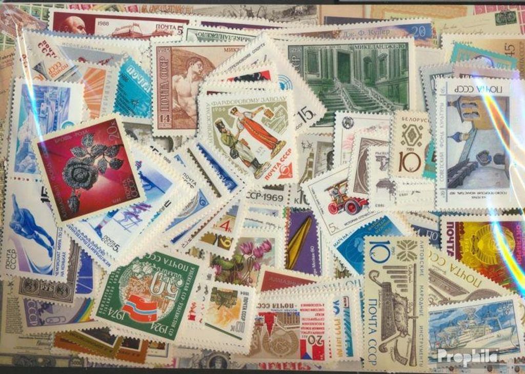 Briefmarken Sowjetunion 500 verschiedene Marken postfrisch Produktbild 