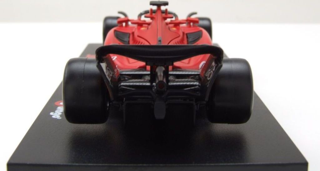 Bburago 18-36835L - Modellauto - F1 Ferrari SF-23 #16 Produktbild 11