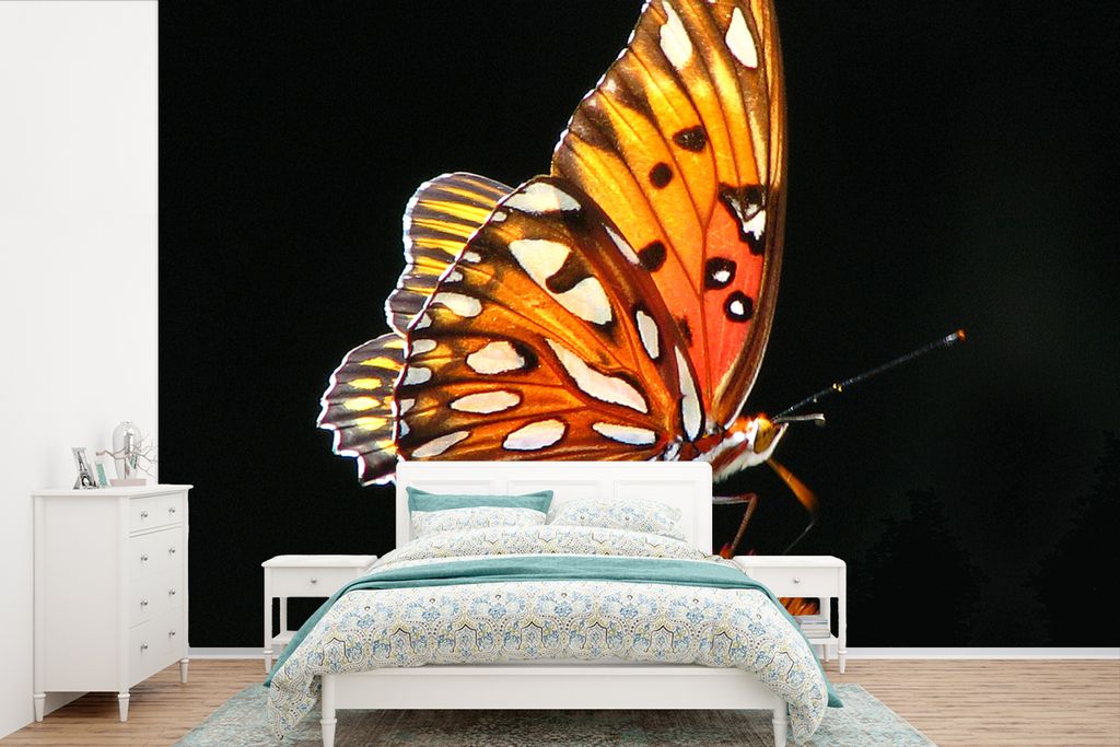 MuchoWow Fototapete für Wohnzimmer oder Schlafzimmer Wandtapete Vinyl Motivtapete Schmetterling - Blumen - Insekt - Porträt - Schwarz - Orange ...