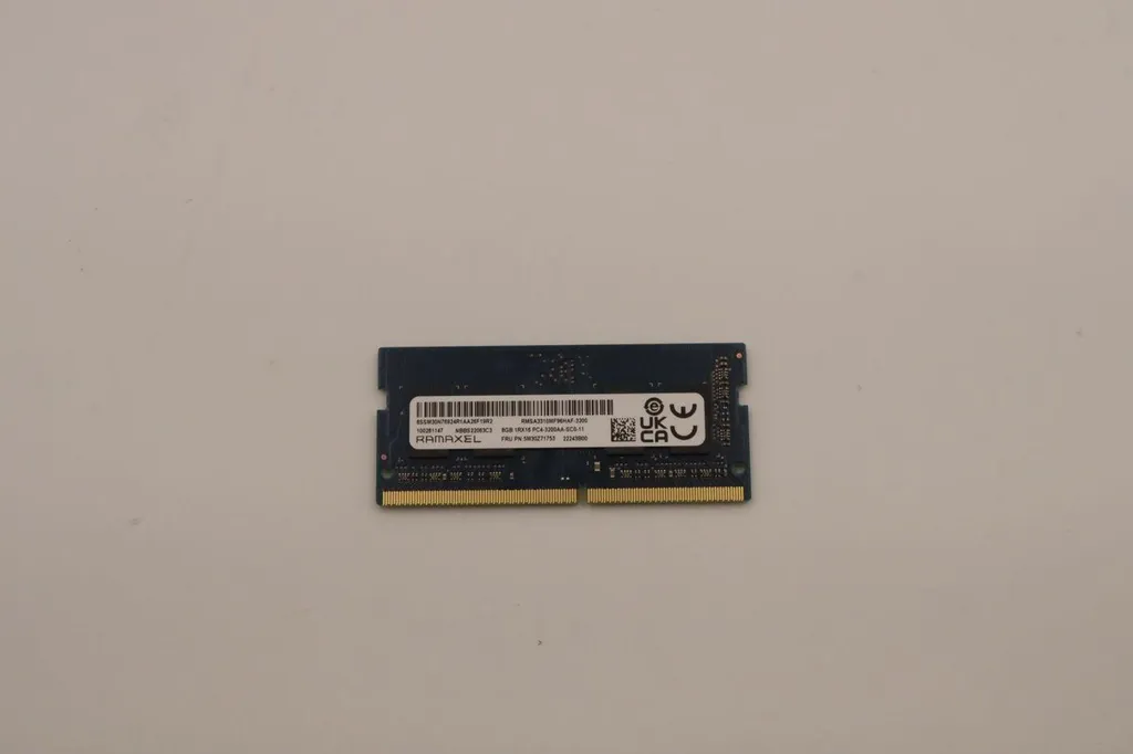 Barrette de mémoire RAM DDR4 8Go 3200MHz SO-DIMM Lenovo pour étendre le PC