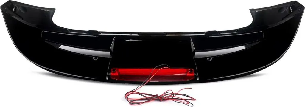 Améliorez le look de votre Fiesta MK7 avec ce becquet noir brillant