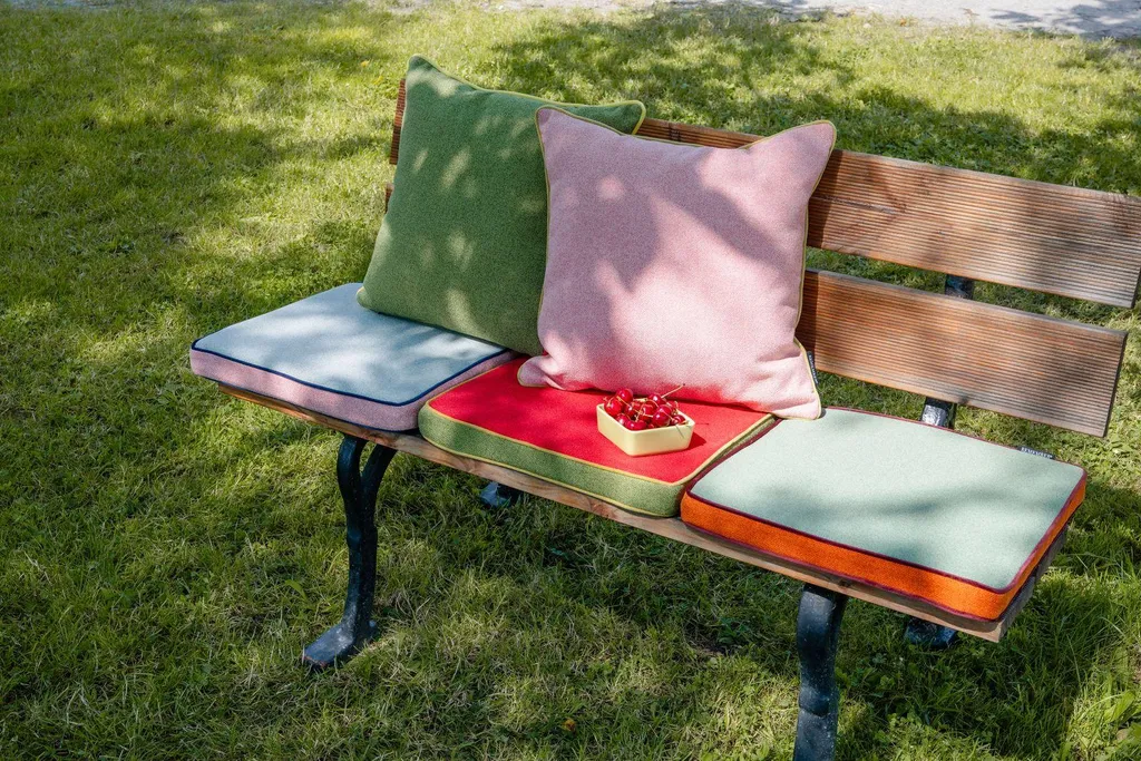 Coussin de Décoration Remember : Accessoire Textile Velours de Luxe - 4