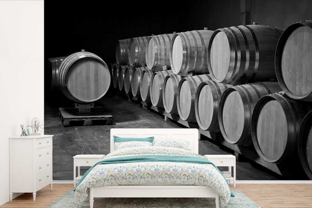 MuchoWow Fototapete für Wohnzimmer oder Schlafzimmer Wandtapete Vinyl Motivtapete Weinkeller voll mit Weinfässern aus französischer Eiche - sc...