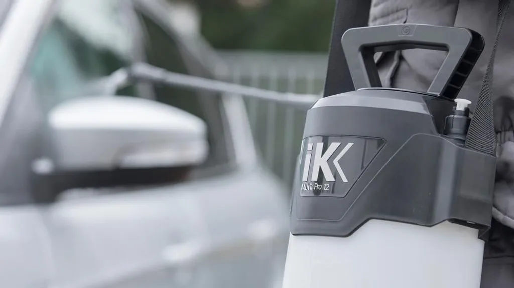 Pulvérisateur à pression préalable IK MULTI 12 PRO pour usage intensif - 5