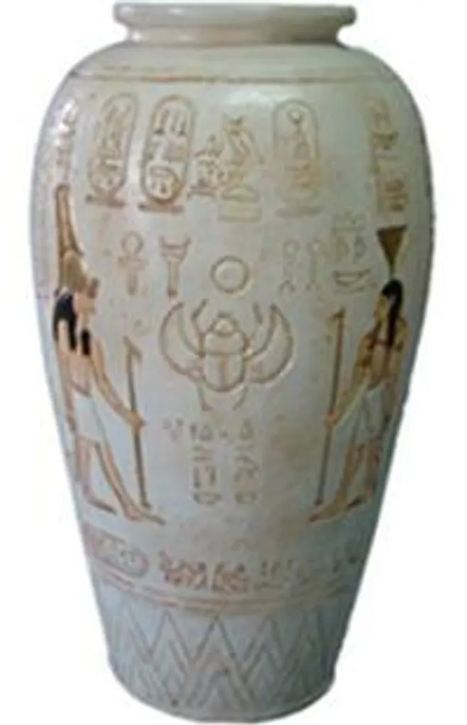 Vase égyptien sculpté 40 cm avec statues et détails antiques modèle C36